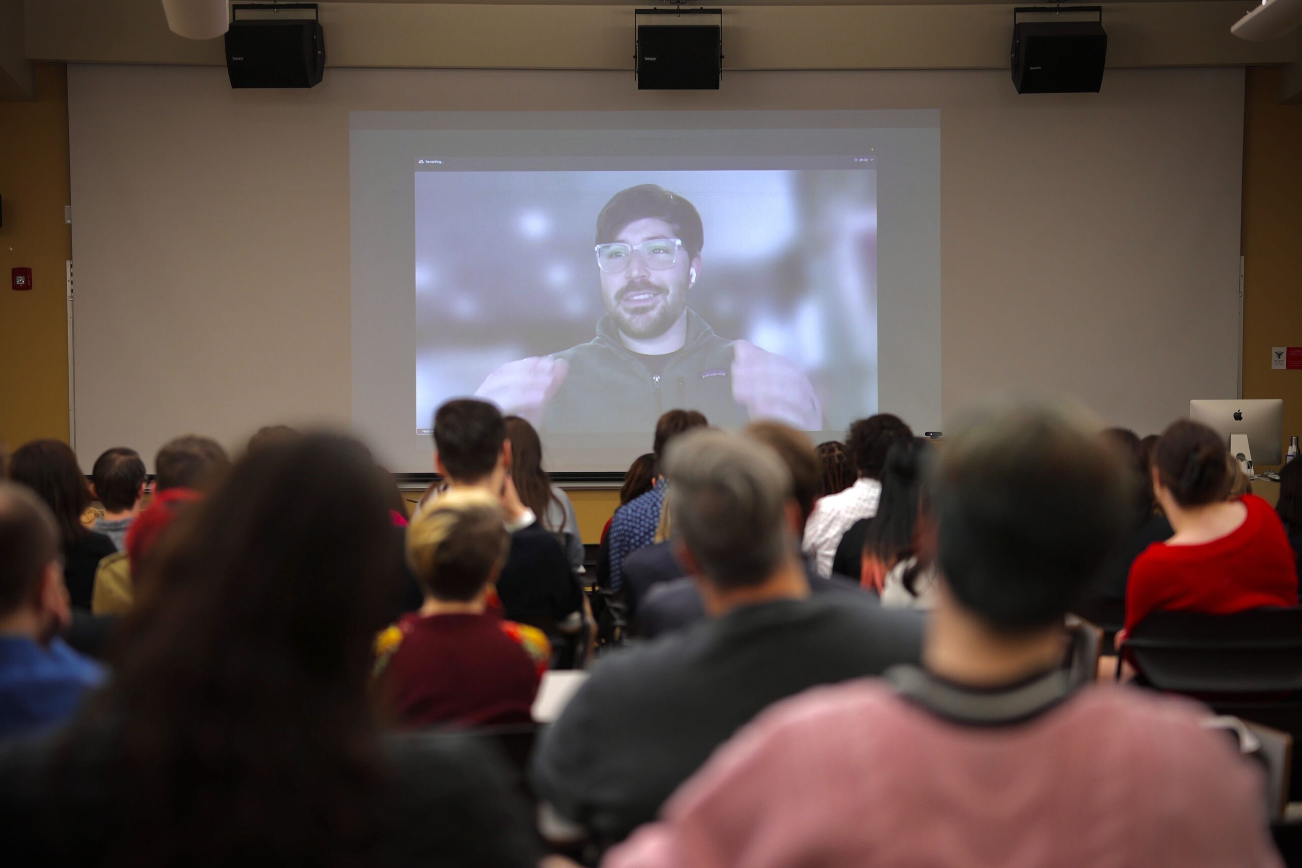 You Deserve to be Here: Managing Imposter Syndrome in the Workplace